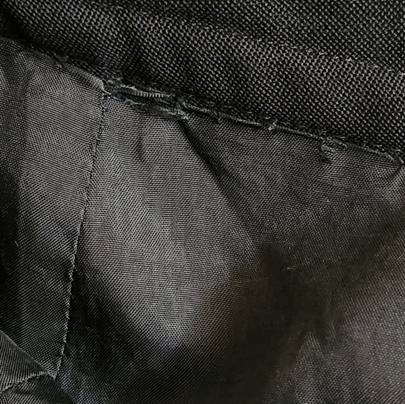 Yves St Laurent Rive Gauche Vintage Black Skirt with Pockets Size 40/Small - Picture 9 of 9